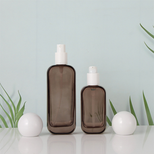 C) ガラススプレー(黒半透明・角丸平角×丸キャップ) 120ml - YOKIプラザ - 化粧品容器