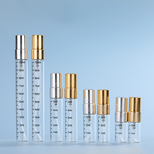 C) アルミキャップガラススプレー(目盛付) 5ml