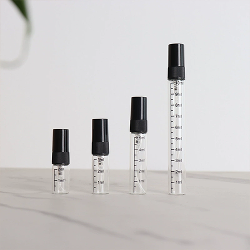 C) ガラススプレー(透明・目盛付) 5ml