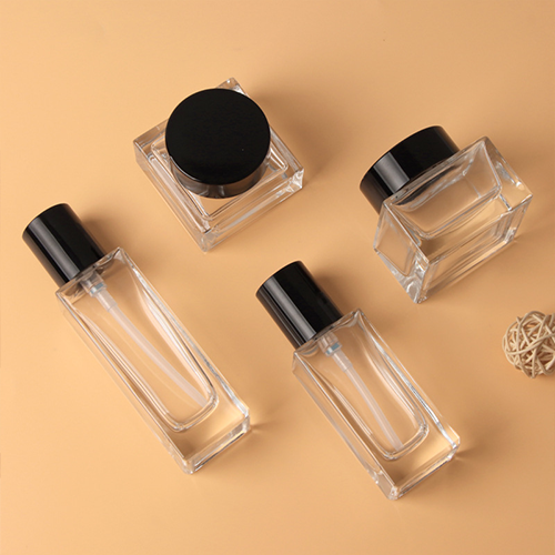 C) ガラスワンドロップポンプ(透明・平角×黒キャップ) 120ml - YOKIプラザ - 化粧品容器