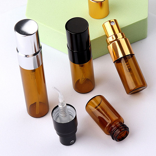 C) アルミキャップガラススプレー(茶色) 2ml