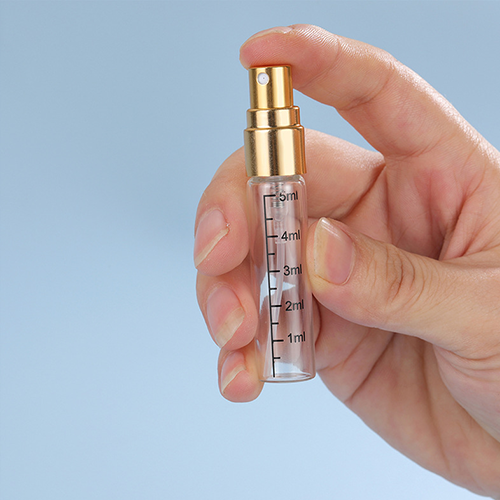 C) アルミキャップガラススプレー(目盛付) 5ml
